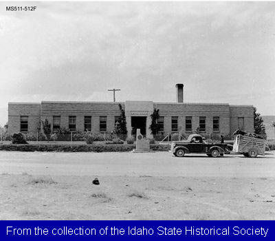 Picture of the Murphy, Idaho Courthouse in 1940
